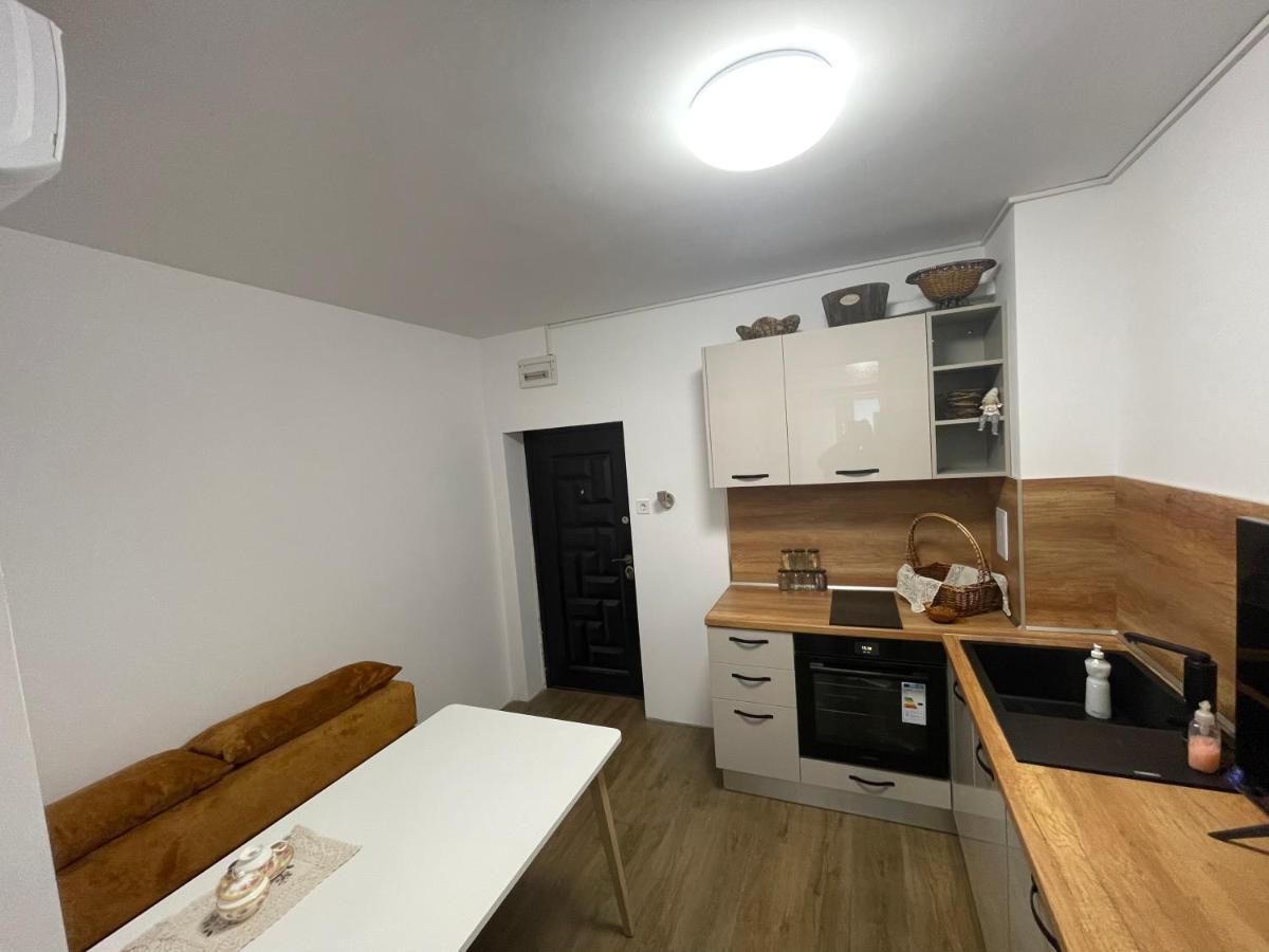 Dety'S Apartment Burgas Exterior photo