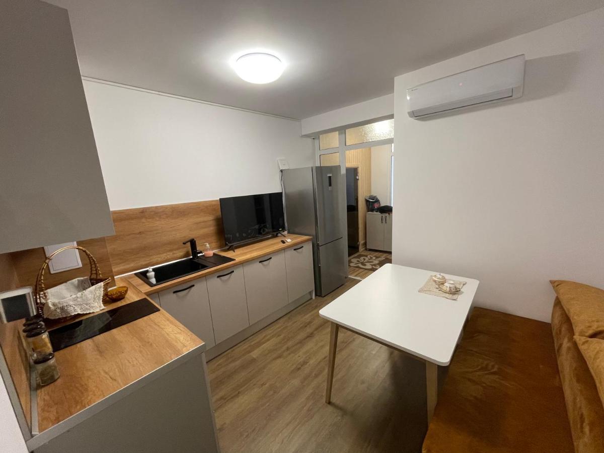 Dety'S Apartment Burgas Exterior photo